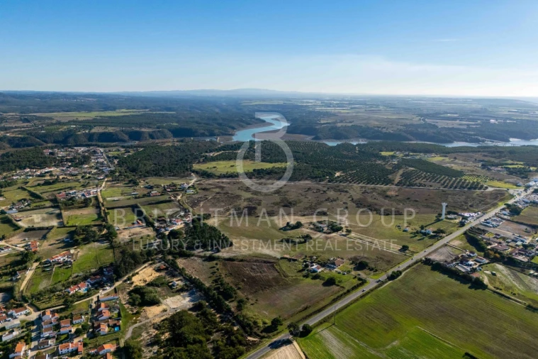 Moradia T2 para Venda em São Salvador e Santa Maria Foto 2