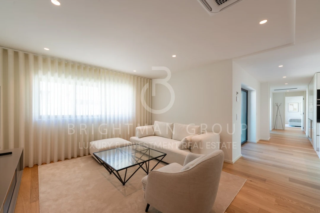 Apartamento T3 para Venda em Avenidas Novas Foto 3