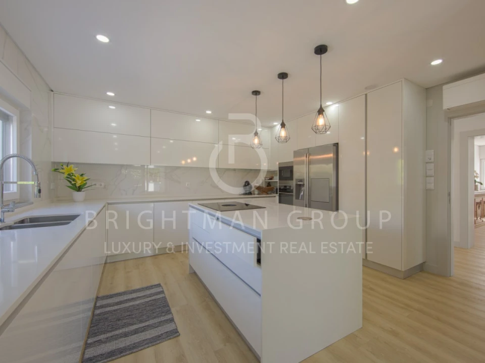 Moradia T4 para Venda em Corroios Foto 15