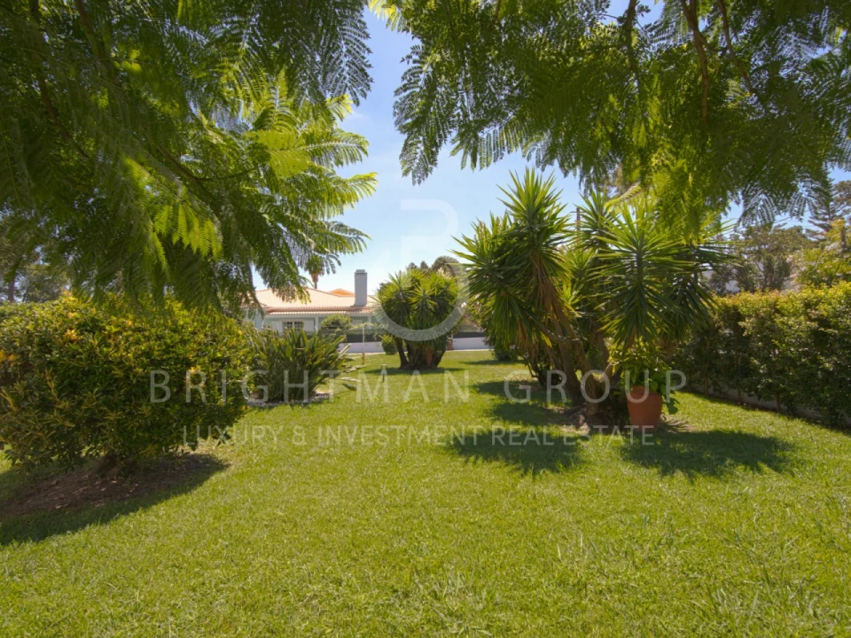 Moradia T4 para Venda em Corroios Foto 32