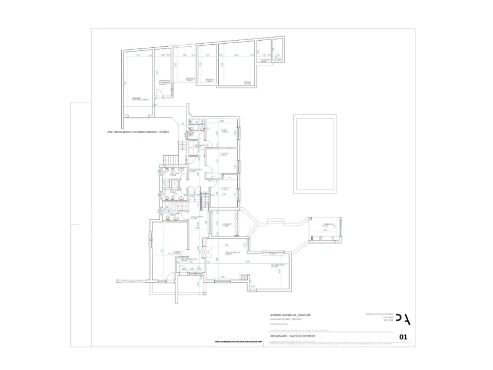 Moradia T4 para Venda em Corroios Foto 39