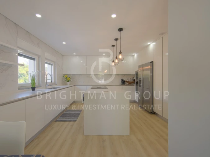 Moradia T4 para Venda em Corroios Foto 14