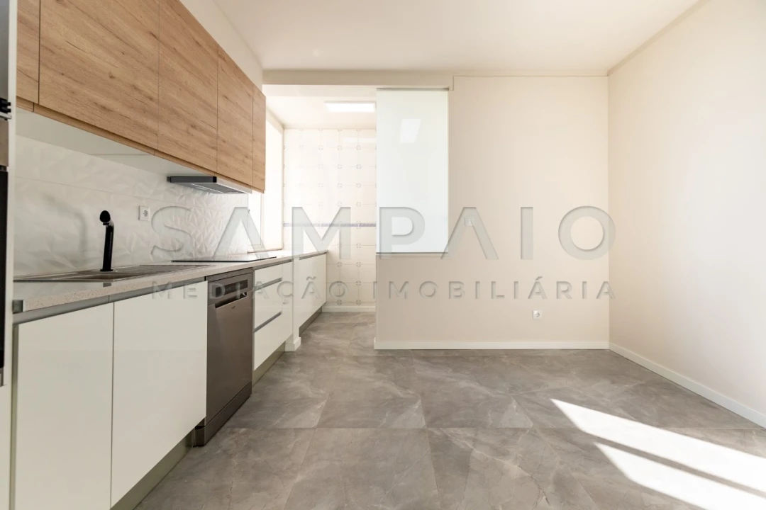 Apartamento T3 para Venda em Rio Tinto Foto 3