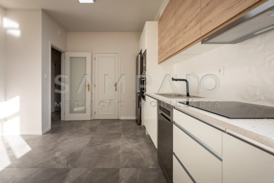 Apartamento T3 para Venda em Rio Tinto Foto 5