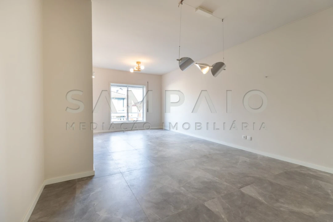 Apartamento T3 para Venda em Rio Tinto Foto 6