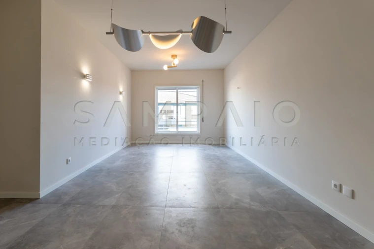 Apartamento T3 para Venda em Rio Tinto Foto 8