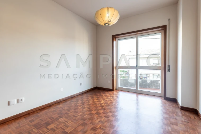 Apartamento T3 para Venda em Rio Tinto Foto 16