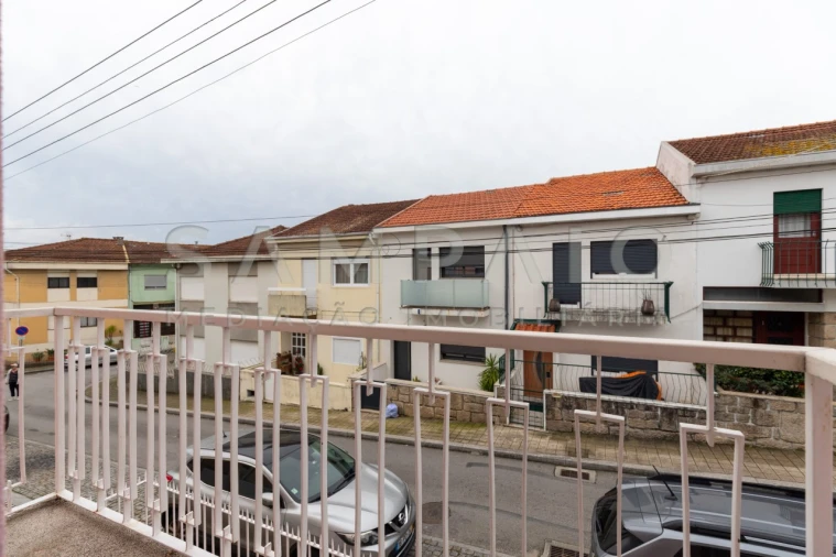 Moradia T3 para Venda em Rio Tinto Foto 21