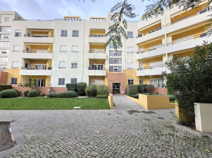 Apartamento T1 para Arrendamento em Tavira (Santa Maria e Santiago) Foto 17