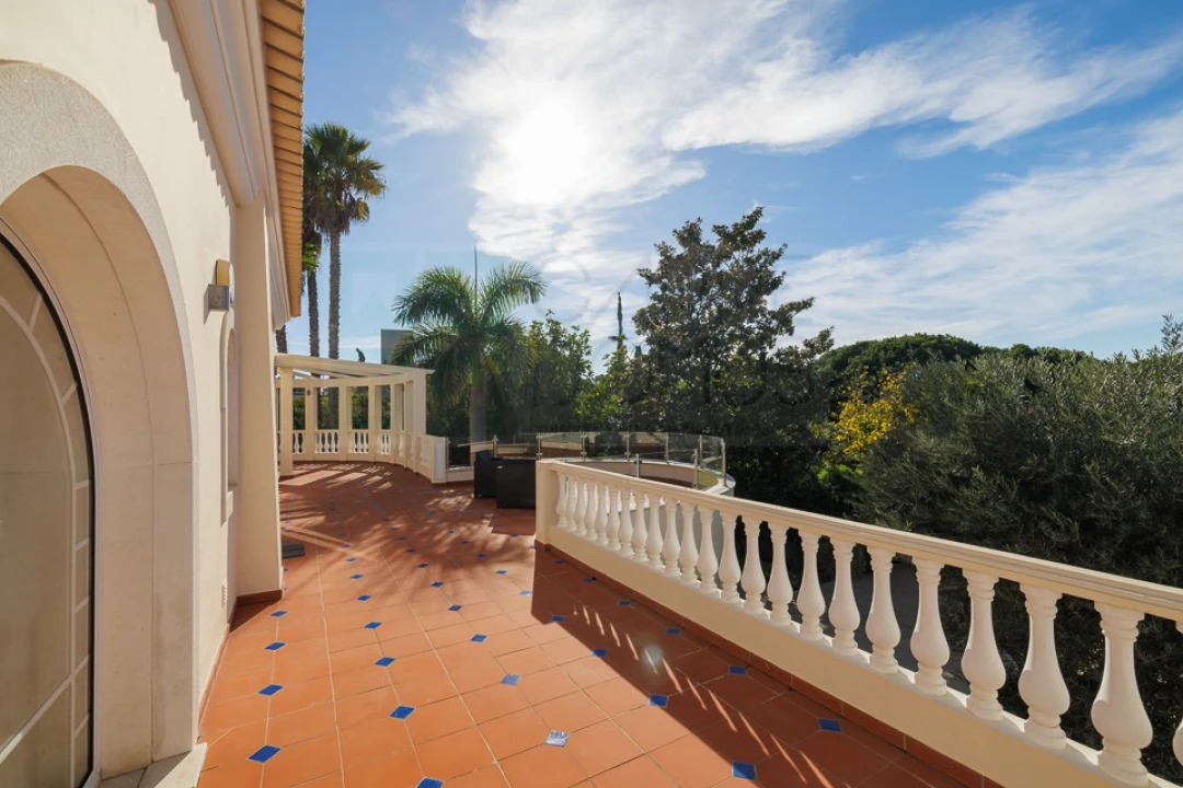 Moradia T4 para Venda em Almancil Foto 20