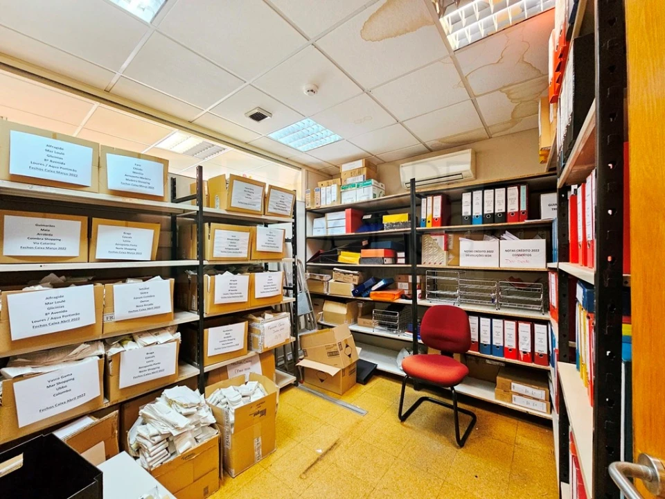 Escritório para Venda em Carnaxide e Queijas Foto 56