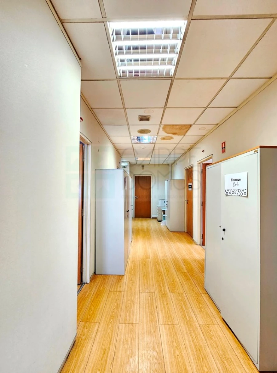 Escritório para Venda em Carnaxide e Queijas Foto 45