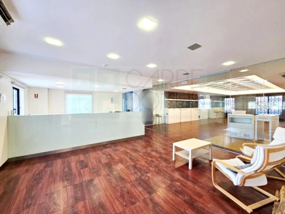 Escritório para Venda em Carnaxide e Queijas Foto 7