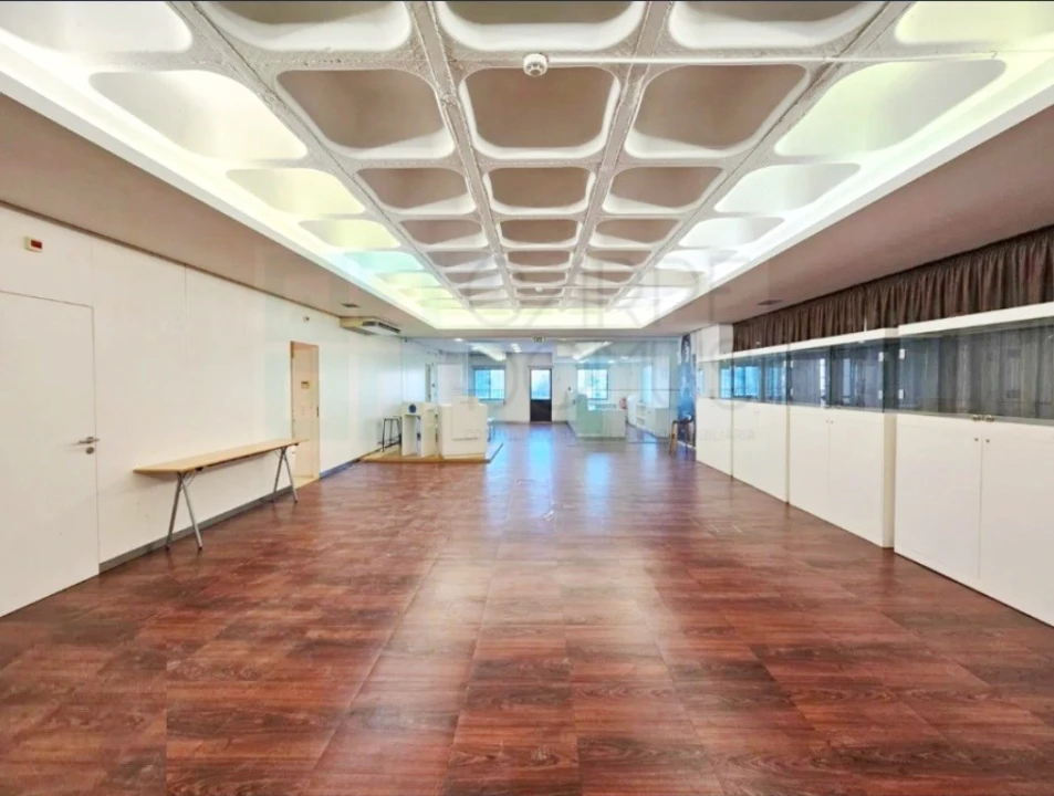 Escritório para Venda em Carnaxide e Queijas Foto 16