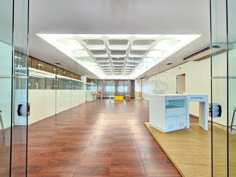 Escritório para Venda em Carnaxide e Queijas Foto 14