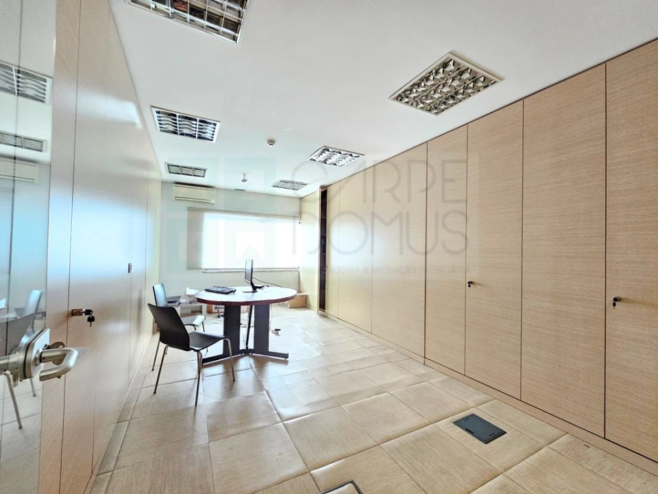 Escritório para Venda em Carnaxide e Queijas Foto 20