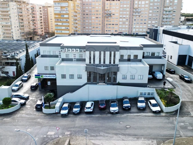 Escritório para Venda em Carnaxide e Queijas Foto 59