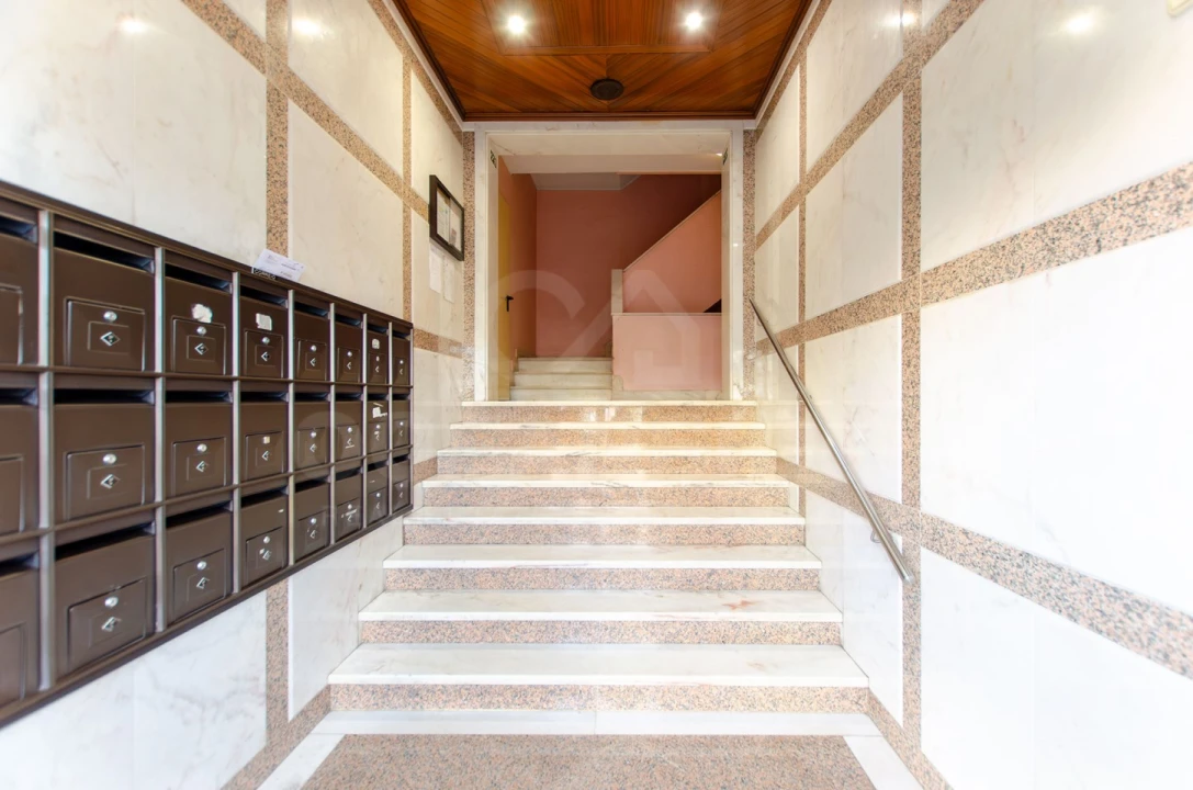 Apartamento T2 para Venda em Cacém e São Marcos Foto 31