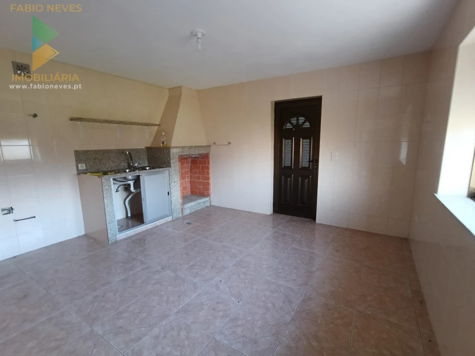 Quinta T3 para Venda em Beiral do Lima Foto 29