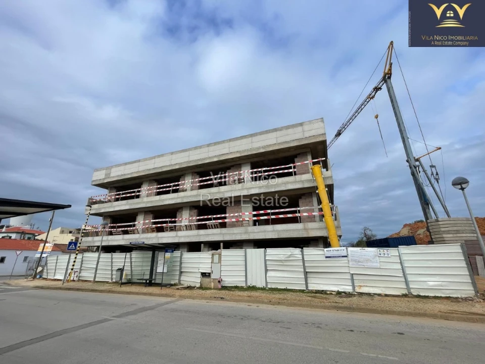 Apartamento T3 para Venda em Mexilhoeira Grande Foto 7