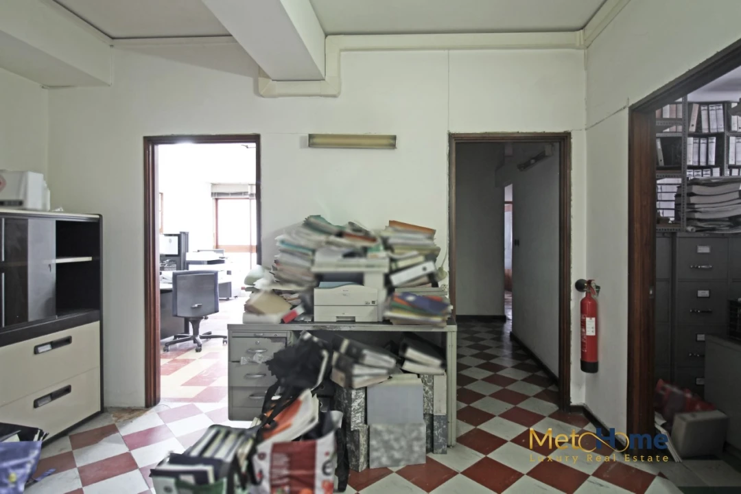 Loja para Arrendamento em Lordelo do Ouro e Massarelos Foto 15