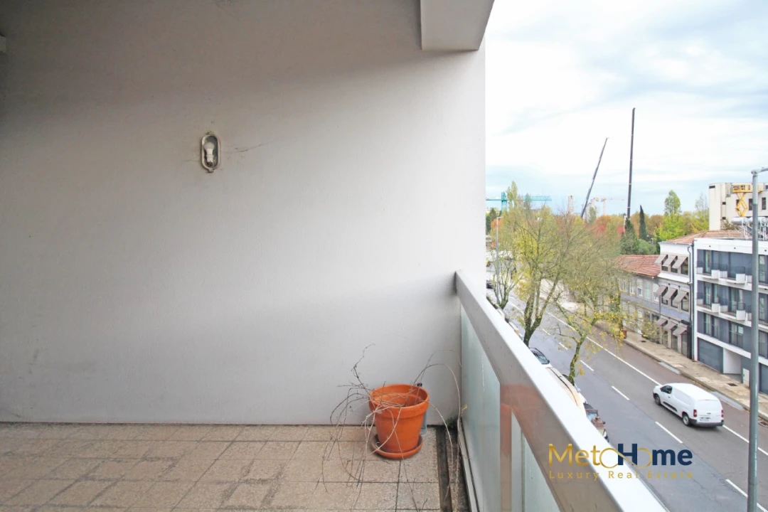 Loja para Arrendamento em Lordelo do Ouro e Massarelos Foto 30