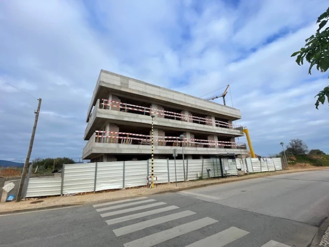 Apartamento T3 para Venda em Mexilhoeira Grande Foto 7