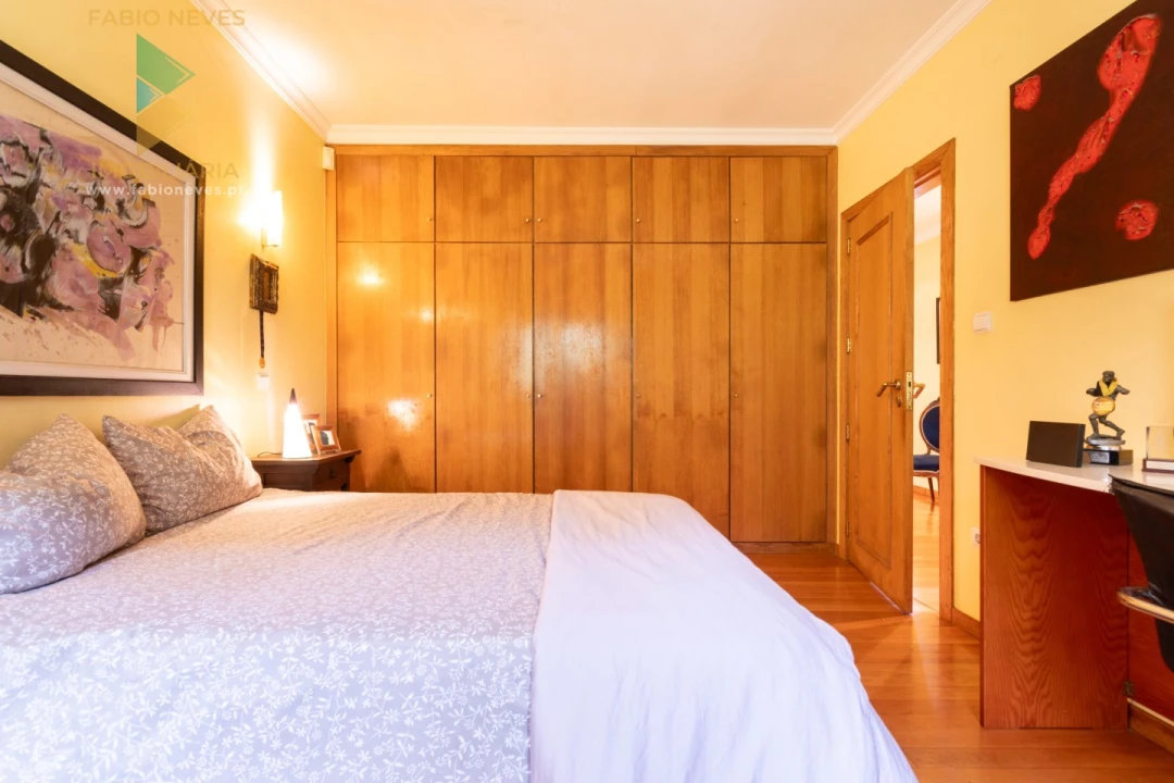 Moradia T3 para Venda em Guilhadeses e Santar Foto 33