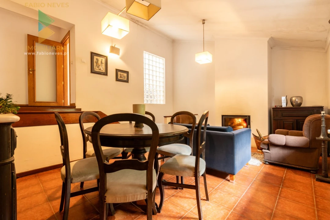 Moradia T3 para Venda em Guilhadeses e Santar Foto 40