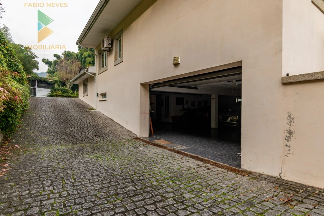 Moradia T3 para Venda em Guilhadeses e Santar Foto 43