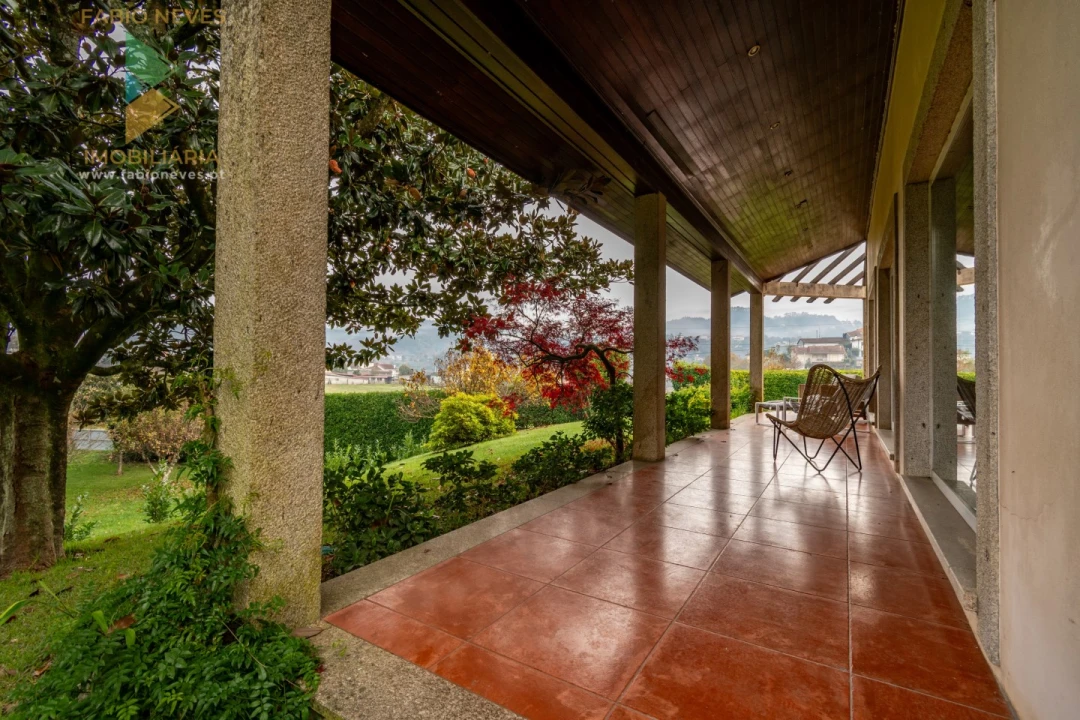 Moradia T3 para Venda em Guilhadeses e Santar Foto 48