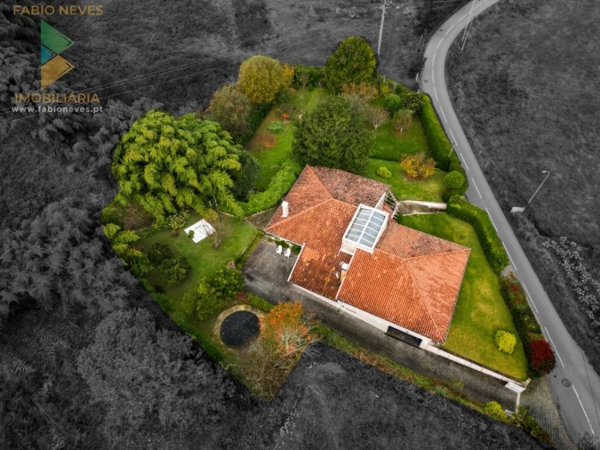 Moradia T3 para Venda em Guilhadeses e Santar Foto 67