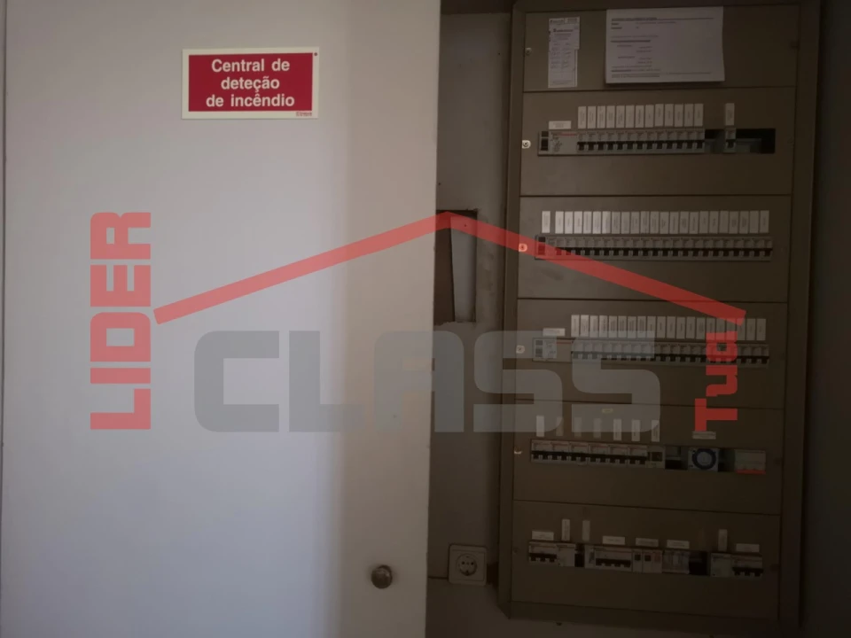 Loja para Venda em Freixo de Espada a Cinta e Mazouco Foto 37