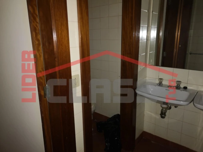 Loja para Venda em Freixo de Espada a Cinta e Mazouco Foto 24