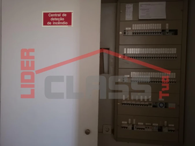 Loja para Venda em Freixo de Espada a Cinta e Mazouco Foto 37