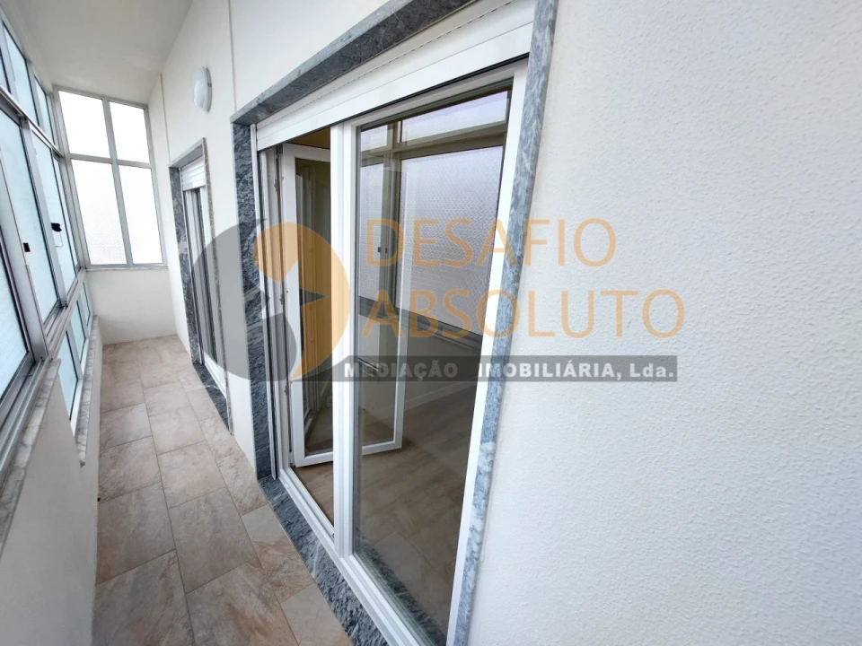 Apartamento T3 para Venda em Moita Foto 20