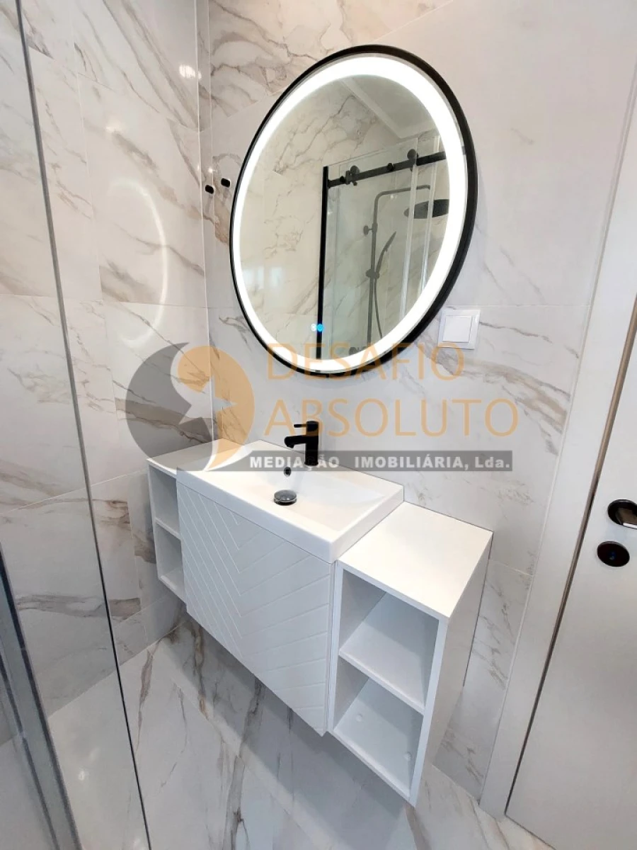 Apartamento T3 para Venda em Moita Foto 27