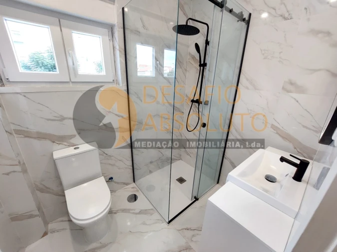 Apartamento T3 para Venda em Moita Foto 25