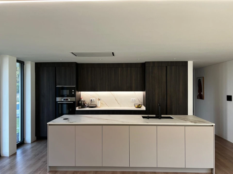 Moradia T4 para Venda em Reboreda e Nogueira Foto 9