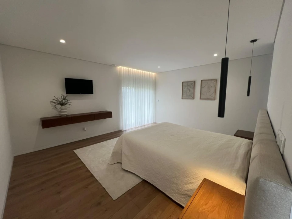 Moradia T4 para Venda em Reboreda e Nogueira Foto 18