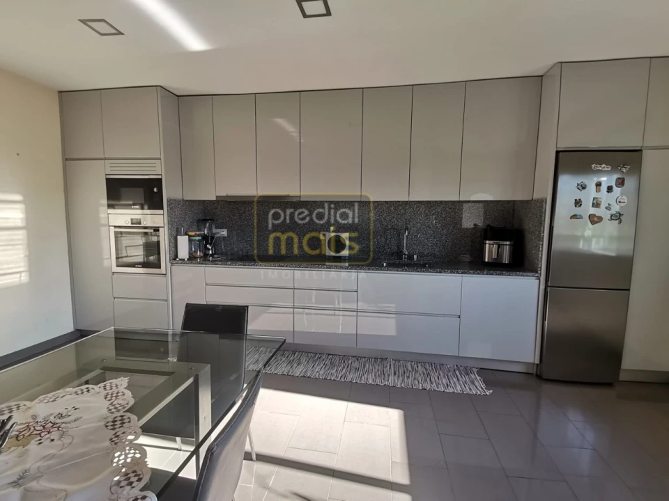 Moradia T4 para Venda em Vila Nova de Famalicão e Calendário Foto 6