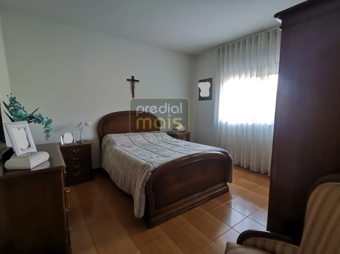 Moradia T4 para Venda em Vila Nova de Famalicão e Calendário Foto 11