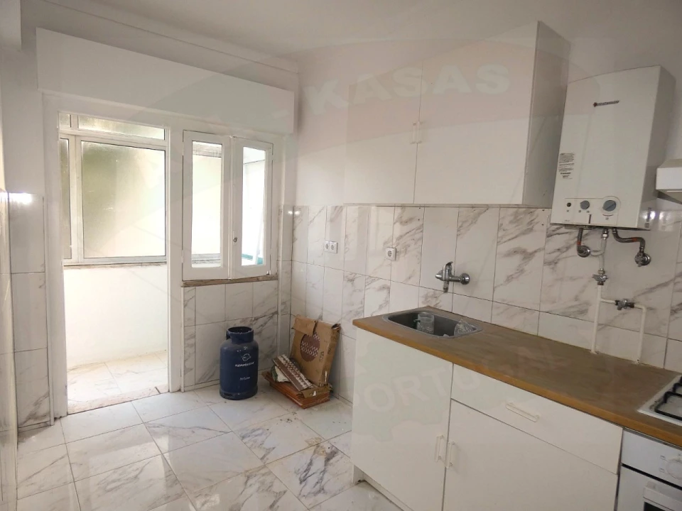 Apartamento T2 para Venda em Venteira Foto 1