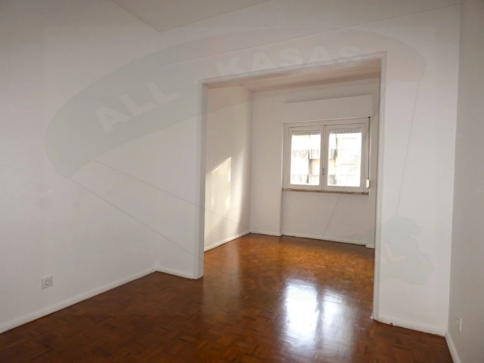 Apartamento T2 para Venda em Venteira Foto 10