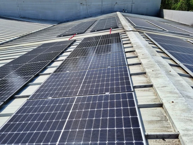 Armazém para Venda em Milheiros Foto 22