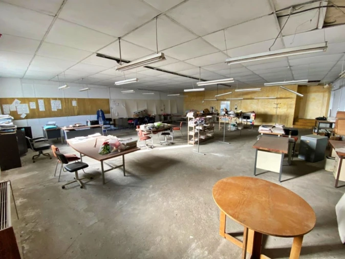 Prédio para Arrendamento em Vilar de Pinheiro Foto 3