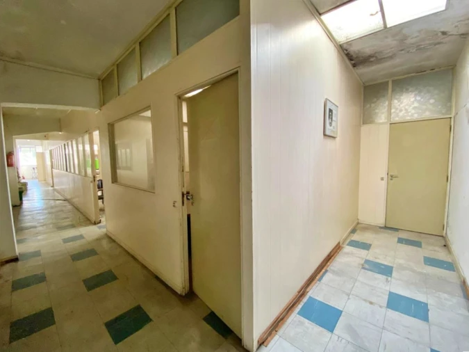 Prédio para Arrendamento em Vilar de Pinheiro Foto 10