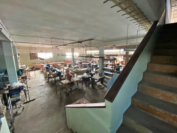 Prédio para Arrendamento em Vilar de Pinheiro Foto 12