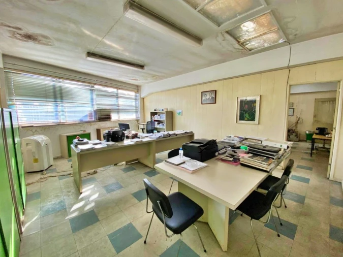 Prédio para Arrendamento em Vilar de Pinheiro Foto 13