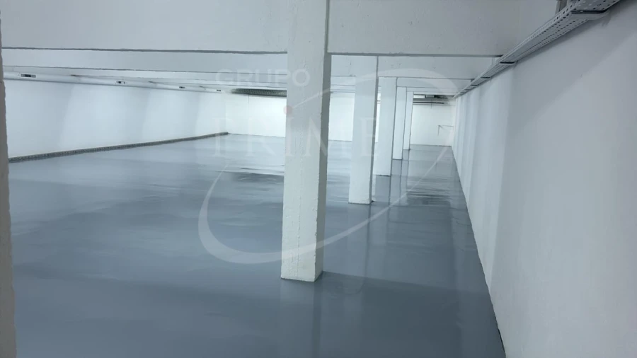 Armazém para Arrendamento em Paranhos Foto 2